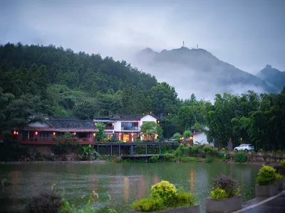Zhangjiajie Shuimu Xiaoxiang Holiday Homestay (Forest Park Store) Các khách sạn ở Trương Gia Giới