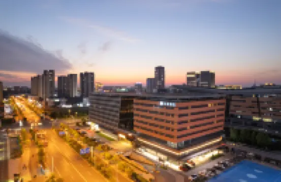 漢庭酒店（揚州東站市民中心廣場店）