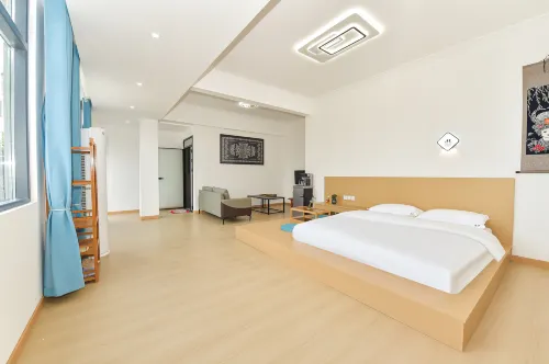 Yai Homestay
