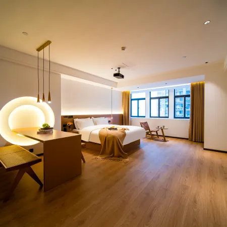 Haige Homestay (Luogang Central Park Hechang Center Branch)