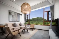 Lingshui Yunyi Hotel