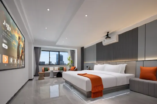 Changsha Yimu House (May Day Plaza IFS National Gold Center Store)