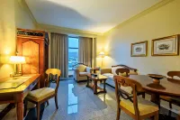 Waterfront Cebu City Hotel & Casino Hôtels à : Cebu