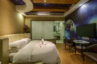 Taizhou pangu Theme Hotel