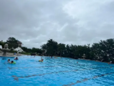 Xingcheng Haishanghai Hot Spring Hotel