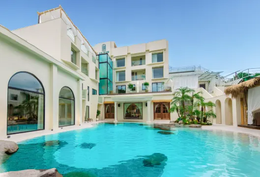 Yishe Savannai CAHWAM Beach Pool Homestay (OMG Heartbeat Paradise Store)