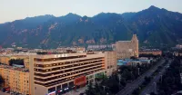 Lanou Hotel (Yongji Hedong Avenue Branch) Hotel a Yongji
