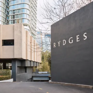 Rydges North Sydney Отели рядом с достопримечательностью «Сиднейская бухта»