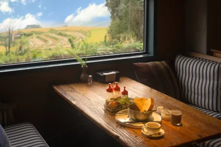 Therrace Gathering Hoel Отели рядом с достопримечательностью «Yuanyang Hani Terrace»