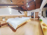 Yihou Courtyard Homestay Hotels near Zhang Family Ancestral Hall