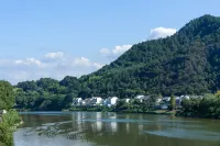 Floral Hotel·Taibai Residents' Dormitory in Shexian County Hotel dekat Sixiang Pavilion