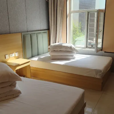 Erenyuan E-sports Hotel (Grape Valley Branch) Hotels near Astana Ancient Tombs