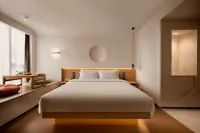 Zaoyan Designer Studio (Zigong Lantern Park FanHua 1939 Shopping Plaza)