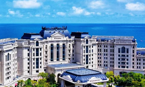 Wanda Vista Qingdao Oriental Film City Hotel