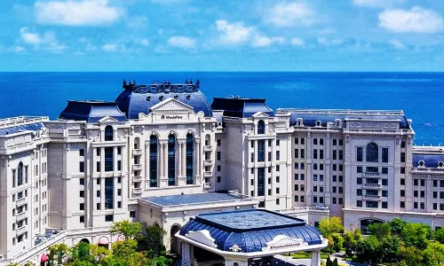 Wanda Vista Qingdao Oriental Film City Hotel