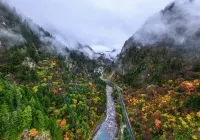 Floral Lux Hotel·Dagu glacier gaer Manor Hotel - Mountain view