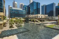 DoubleTree by Hilton Dubai - Business Bay Отели в г. Дубай