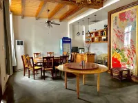 Tonglu Yiyun Homestay