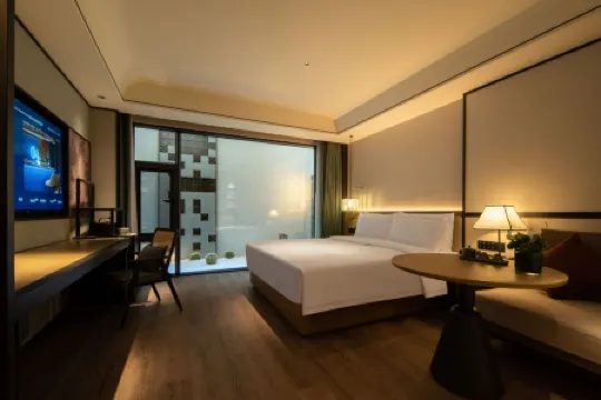 Manxin Mansion Haikou Отели рядом с достопримечательностью «Haikou Li Shuoxun Martyrs Memorial Pavilion»