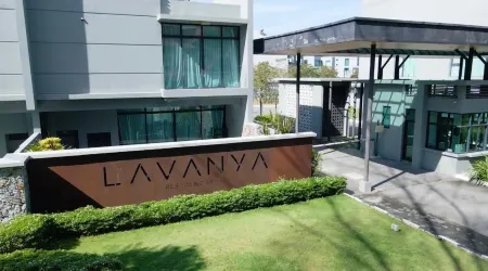 Merissa Luxury Villa - Private Pool Langkawi Отели рядом с достопримечательностью «Pantai Cenang»