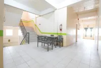 RedDoorz @ Praferosa Resort Hotel Calamba - 2-Star