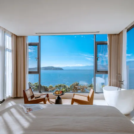Xiaolu Chenke Island Neighbor Sea View Hotel (Erhai Branch)