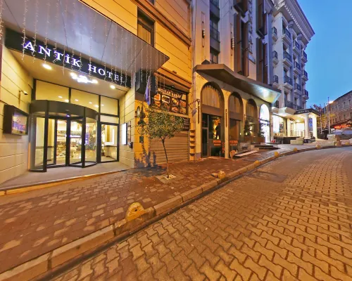 Antik Hotel Istanbul Hoteles cerca de Plaza de Beyazit