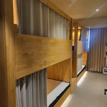 Bluedot Poshtel Отели рядом с достопримечательностью «Станция метро Chungmuro»