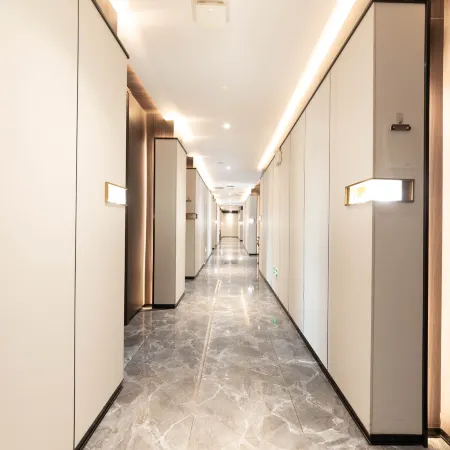 Sheqi Hongyuan International Hotel
