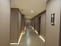 Baihe Small Town Story Hotel