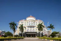 Starway Hotel (Dongxing Port) Các khách sạn gần Jingdao Scenic Area