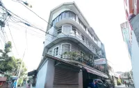 Cristian Jay Dormitory by RedDoorz Hotels near PHOEBE HOUSE