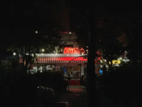 Hongik University Station 8 minutes/2 toilets/2F/Luggage storage available_Essay Yeonnam Bijou home