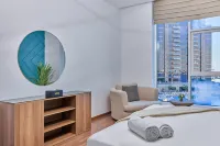 bnbme | Tiara Tanzanite | 1BR Hotels in Dubai