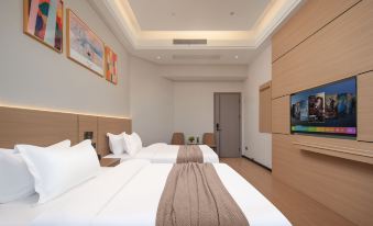 Hotels in Yue