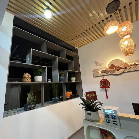 Xuan'en Huachen Yuexi Homestay