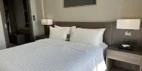 Mandalay Hill Resort - Junior Suite (Royal Palace View Met Balkon)
