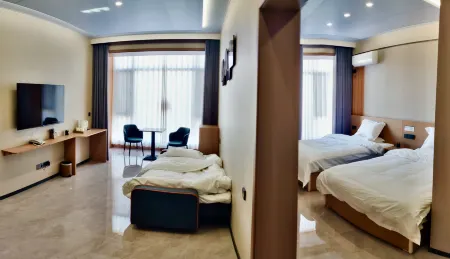 Lingshi Yueman Home Homestay (Wangjia Courtyard Branch)