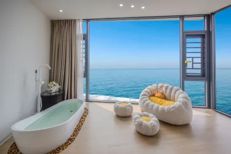 Daoyu Yunju (Nan'ao Houzhai Town) Отели рядом с достопримечательностью «Xiangyun Square»