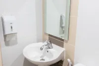 Hotel Sogo Kalentong Hotel dekat AUG Student Services Manila