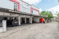 Hotel O Ilir Barar I Near Rumah Sakit Islam Siti Khadijah Formerly Maleo Hotel Hotel a Lorok Pakjo