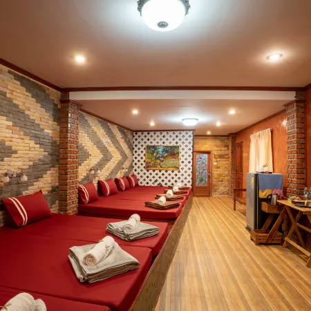 Phumthadarommanee Resort