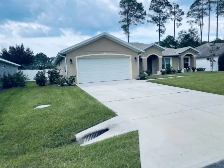 Modern and Spacious 4 Bedroom Home