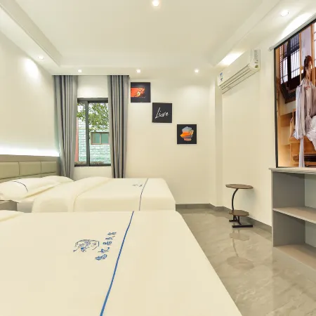 Youyi Homestay in Huangguoshu