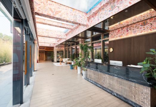 리틀 하카 호텔