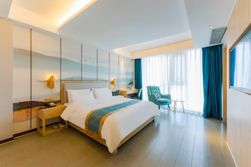 Qingmu Platinum Hotel (Ma'anshan Bowang Lianhua Plaza)