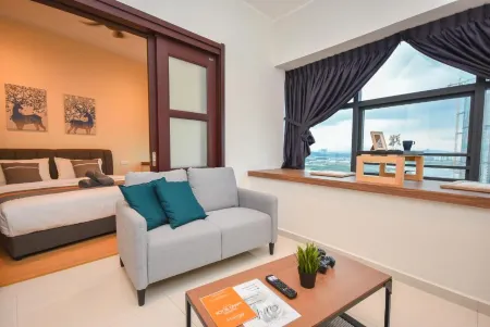 Country Garden Seaview Suite by Nest Home at Danga Bay