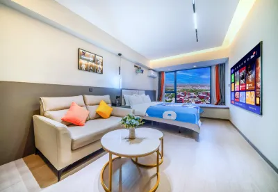 秦選假日酒店（陝西國際商貿學院店） 鄰近陝西科技大學鎬京學院的酒店