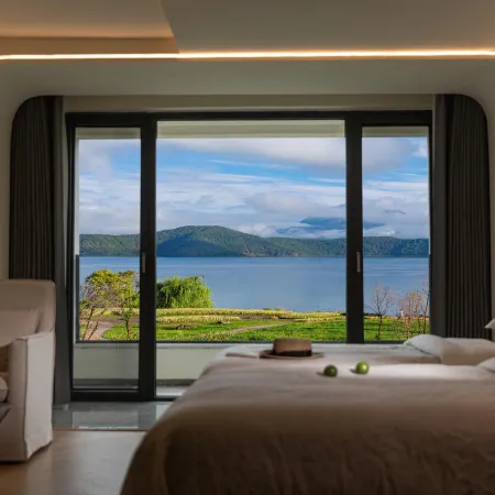 Lugu Lake Scenic Area Puman Lakeview Vacation Boutique Stay