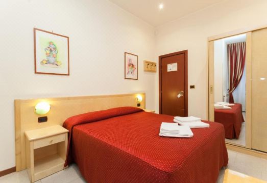 1. 호텔 피오렐라 ..